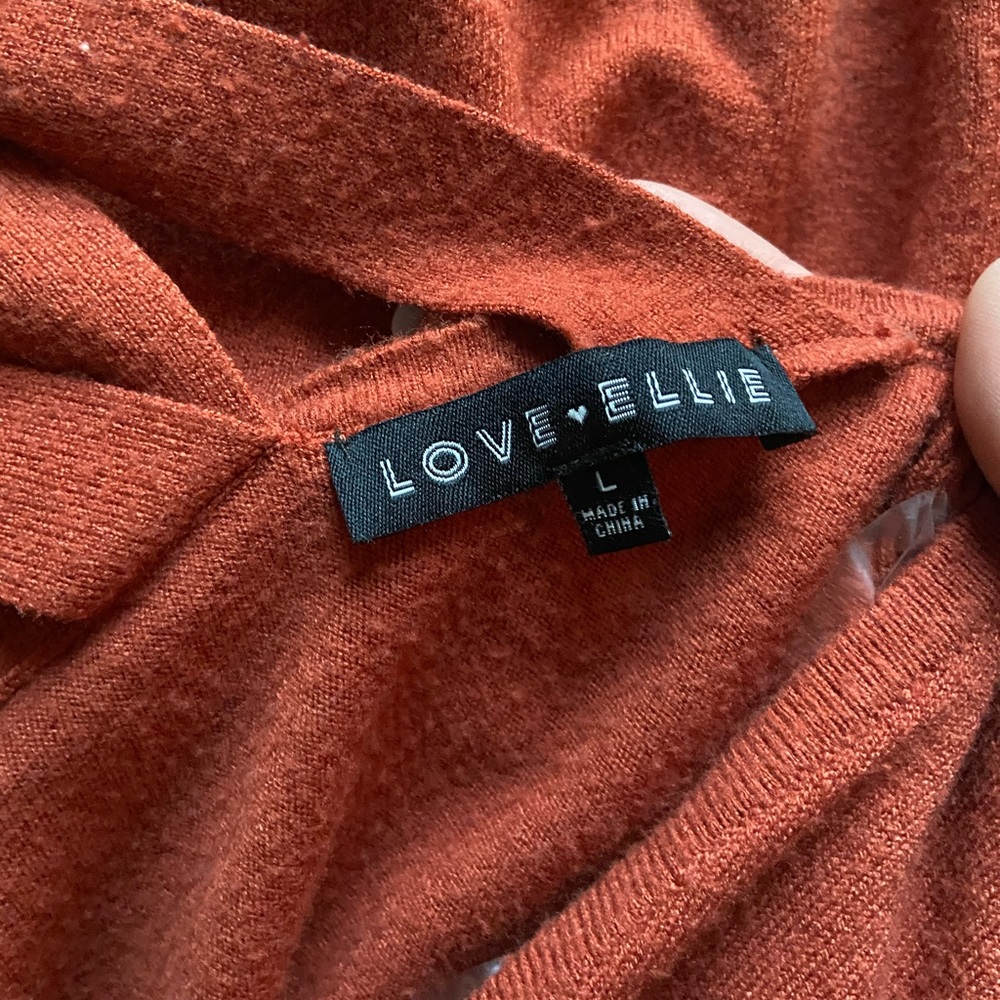 Sweater - Picture 3 of 3